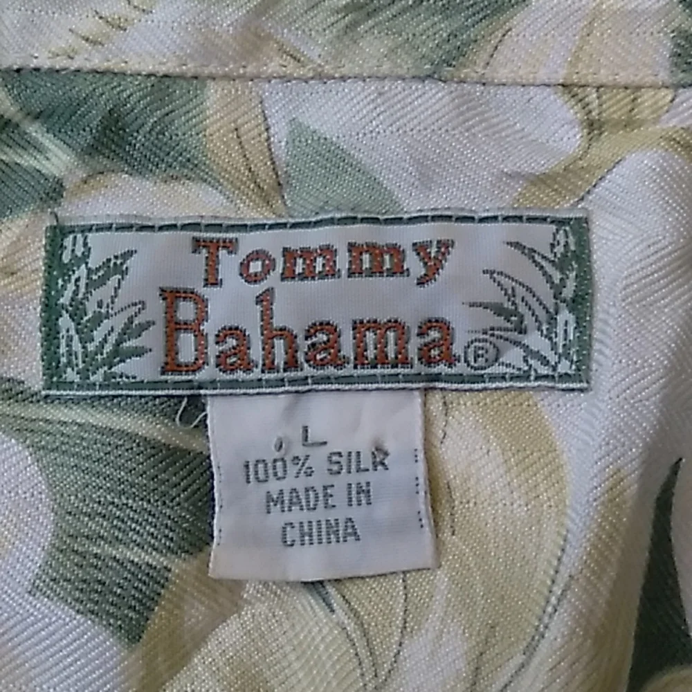 Tommy Bahama Men Hawaiian All Over Print Short Sleeve Casual Shirt Sz Large - Picture 4 of 4